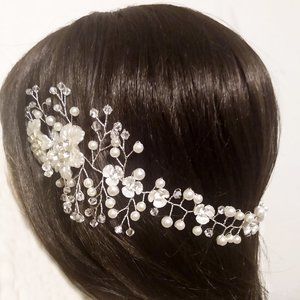 Bridal Silver Vine Hair Jewelry With Rhinestones, Pearls And Clear Glass Beads